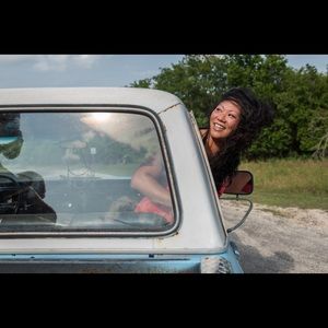 Meet your Posher, Caroline